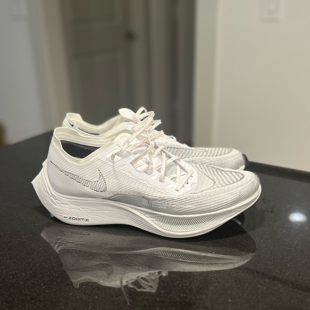 Nike Zoom Vaporfly Next % 2